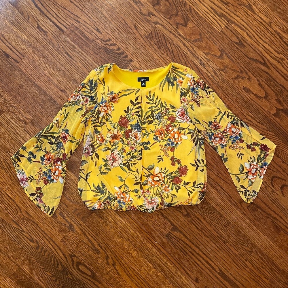 Alyx Yellow Floral Statement Sleeves Blouse - Size Medium